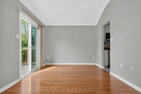 64 Gosney Crescent Barrie ON L4N 6T7