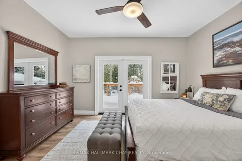 75 62nd Street S Wasaga Beach ON L9Z 1V5