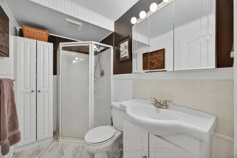 75 62nd Street S Wasaga Beach ON L9Z 1V5