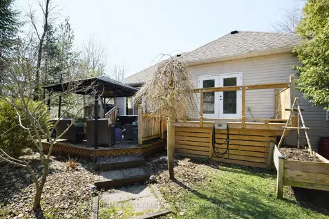 75 62nd Street S Wasaga Beach ON L9Z 1V5