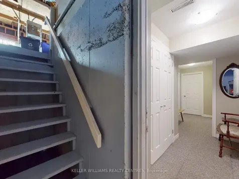14 Gables Way Barrie ON L4N 8M3