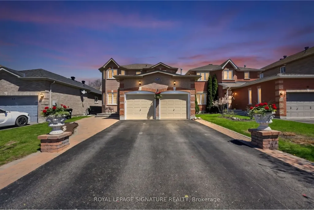 67 Penvill Trail Barrie ON L4N 5M8