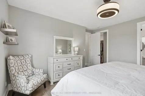 131 Trail Boulevard Springwater ON L9X 0S7