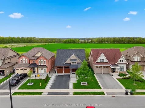 131 Trail Boulevard Springwater ON L9X 0S7