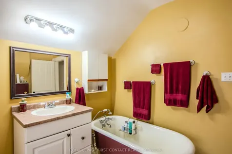 14 Frederick Street Barrie ON L4N 2L5