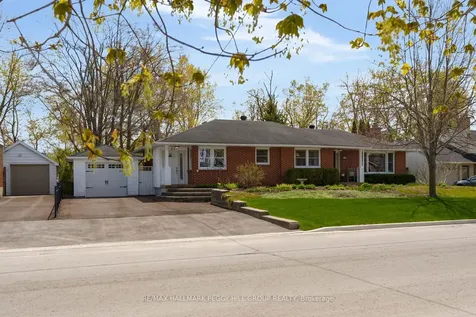 83 Eugenia Street Barrie ON L4M 1P9