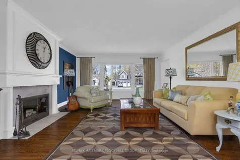 83 Eugenia Street Barrie ON L4M 1P9
