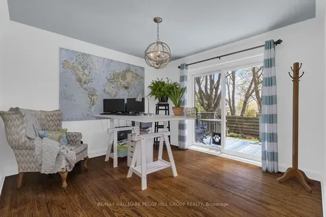 83 Eugenia Street Barrie ON L4M 1P9