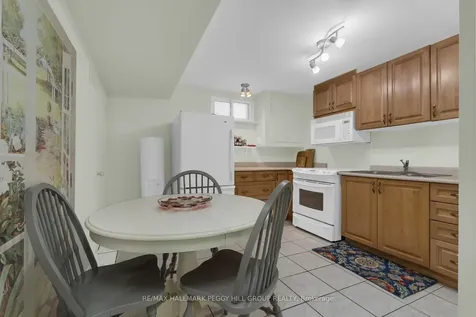 83 Eugenia Street Barrie ON L4M 1P9