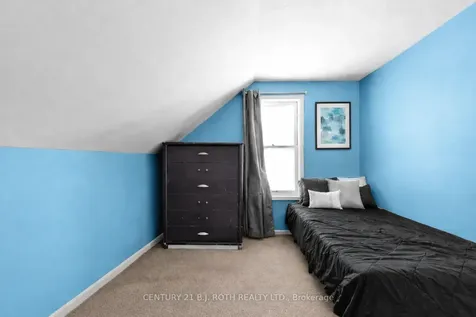 1006 Flos 4 Road E Springwater ON L0L 2K0