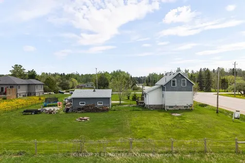 1006 Flos 4 Road E Springwater ON L0L 2K0