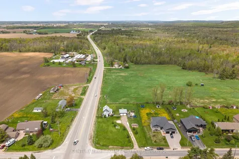 1006 Flos 4 Road E Springwater ON L0L 2K0