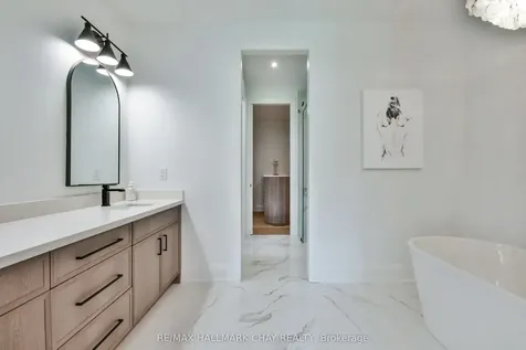 1 Morrison Place Springwater ON L9X 2A6