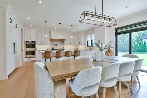 1 Morrison Place Springwater ON L9X 2A6