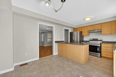 76 Commonwealth Road Barrie ON L4M 0C9