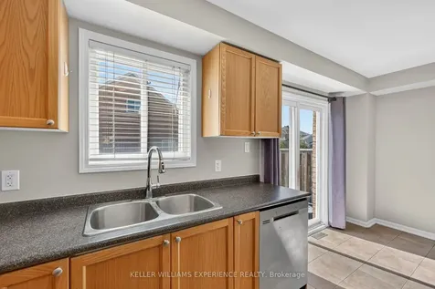 76 Commonwealth Road Barrie ON L4M 0C9