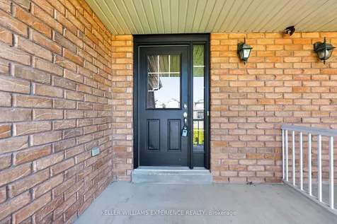 76 Commonwealth Road Barrie ON L4M 0C9
