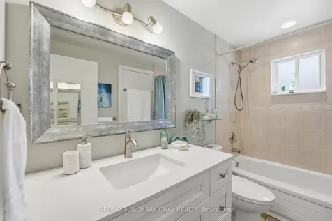 23 Gosney Crescent Barrie ON L4N 6T6