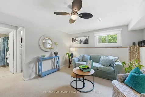 23 Gosney Crescent Barrie ON L4N 6T6