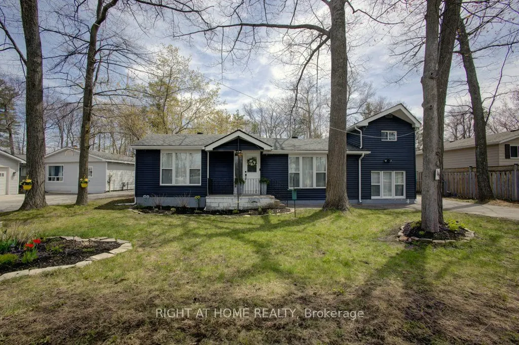 1865 River Road W Wasaga Beach ON L9Z 1L1