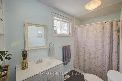 1865 River Road W Wasaga Beach ON L9Z 1L1
