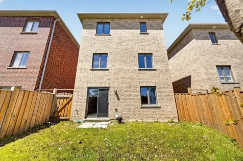 17 Bedford Estates Crescent Barrie ON L4N 9K5