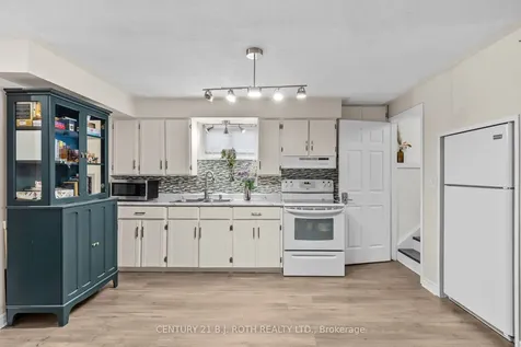 197 Westmount Drive S Orillia ON L3V 6E5