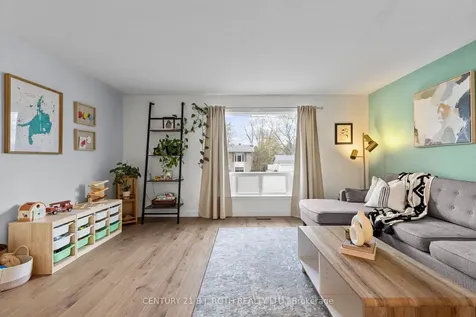 197 Westmount Drive S Orillia ON L3V 6E5
