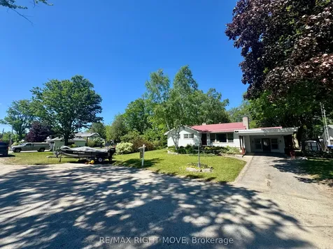 234 Oak Street Clearview ON L0M 1S0