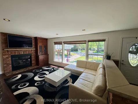 234 Oak Street Clearview ON L0M 1S0