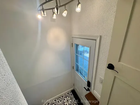 234 Oak Street Clearview ON L0M 1S0