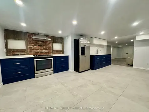 234 Oak Street Clearview ON L0M 1S0