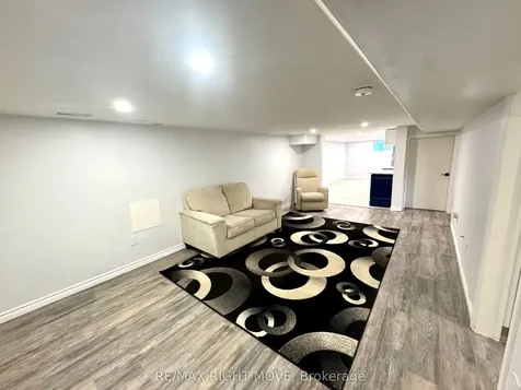 234 Oak Street Clearview ON L0M 1S0