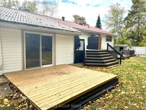 234 Oak Street Clearview ON L0M 1S0