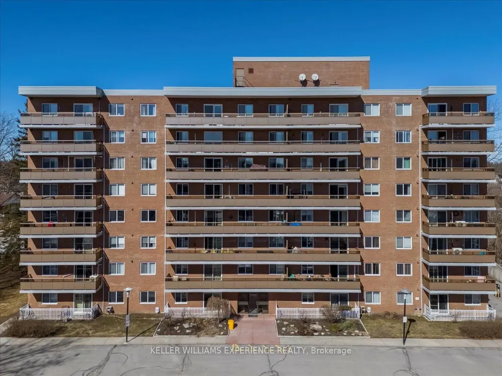 414 Blake Street Barrie ON L4M 5J7