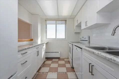 414 Blake Street Barrie ON L4M 5J7