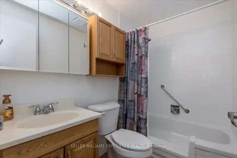 414 Blake Street Barrie ON L4M 5J7