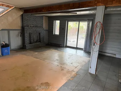 288 Knox Road E Wasaga Beach ON L9Z 2T5