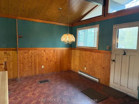 288 Knox Road E Wasaga Beach ON L9Z 2T5