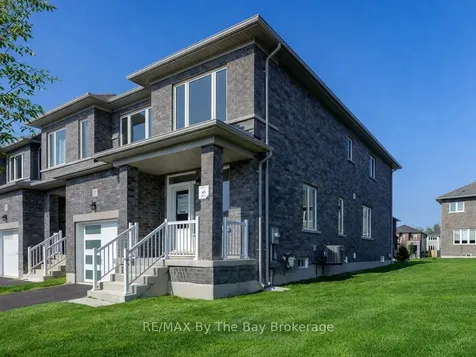 21 Lisa Street Wasaga Beach ON L9Z 1J9