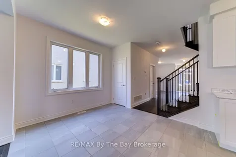 21 Lisa Street Wasaga Beach ON L9Z 1J9
