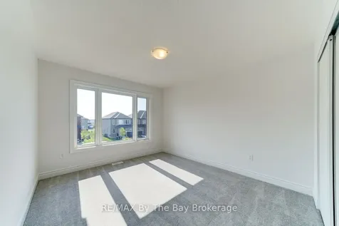 21 Lisa Street Wasaga Beach ON L9Z 1J9