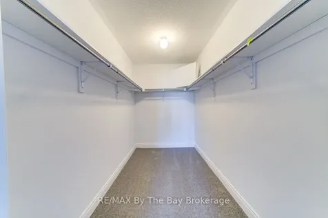 21 Lisa Street Wasaga Beach ON L9Z 1J9