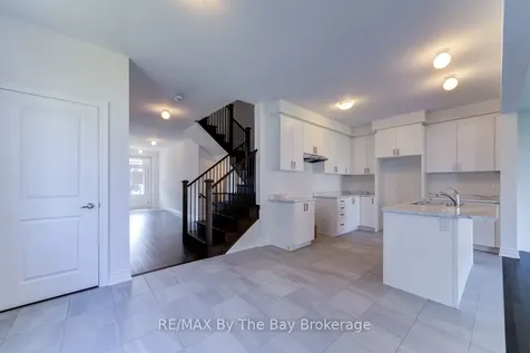 21 Lisa Street Wasaga Beach ON L9Z 1J9