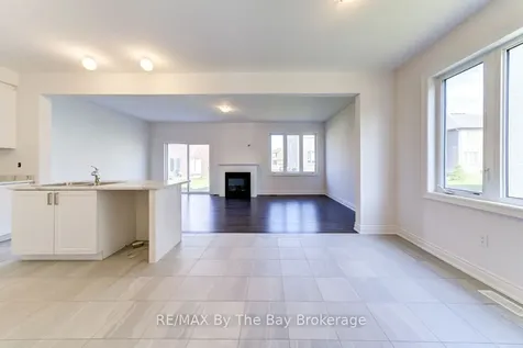21 Lisa Street Wasaga Beach ON L9Z 1J9