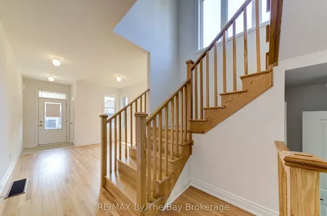39 Lisa Street Wasaga Beach ON L9Z 1J9