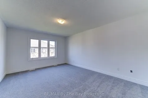 39 Lisa Street Wasaga Beach ON L9Z 1J9
