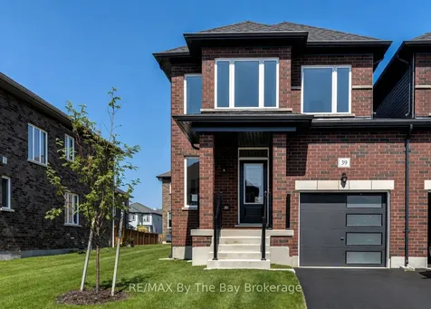 39 Lisa Street Wasaga Beach ON L9Z 1J9