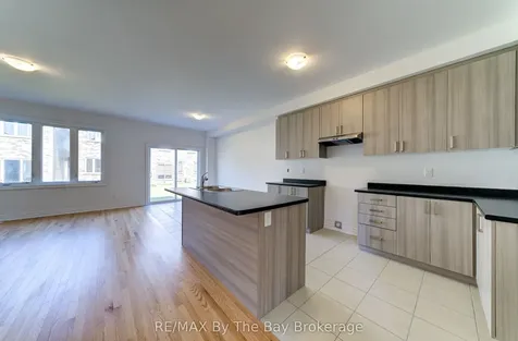 39 Lisa Street Wasaga Beach ON L9Z 1J9