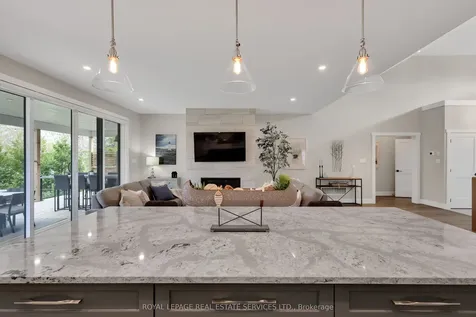 131 Glenlake Boulevard Collingwood ON L9Y 0X2
